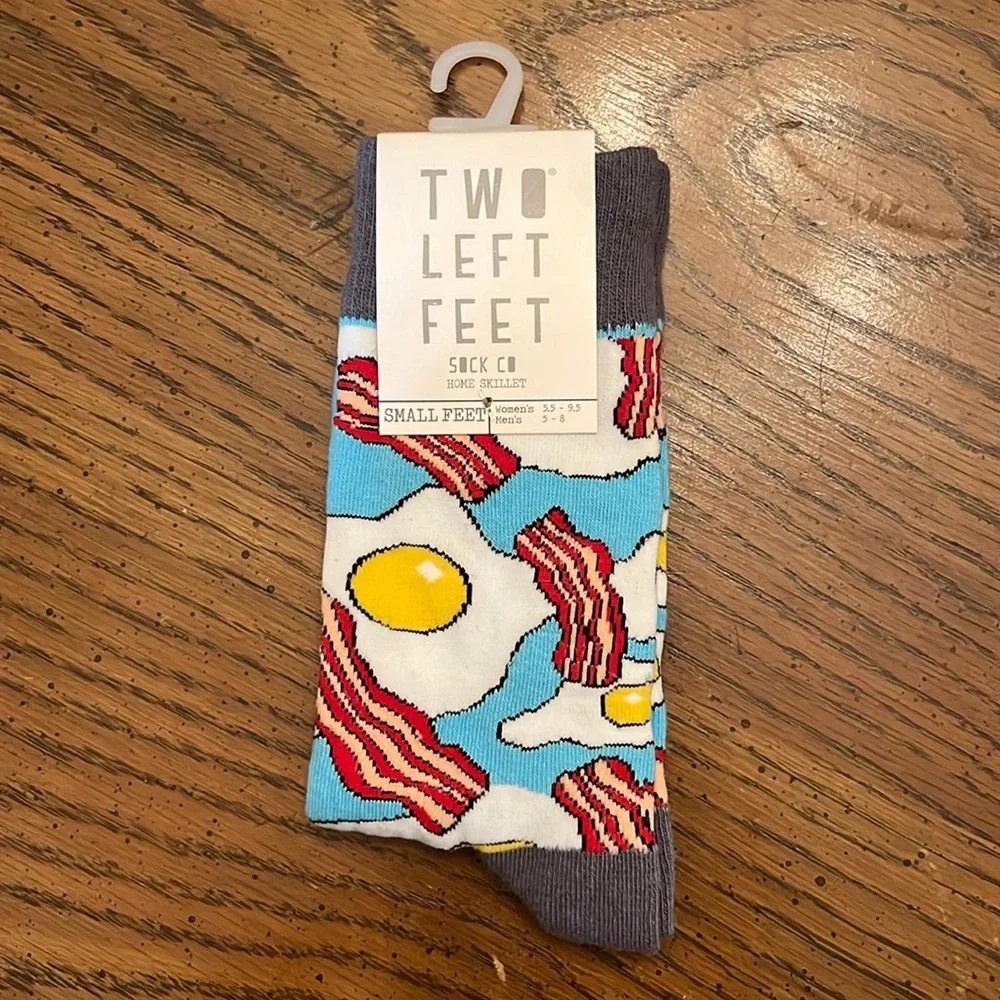 Bacon and eggs socks‎